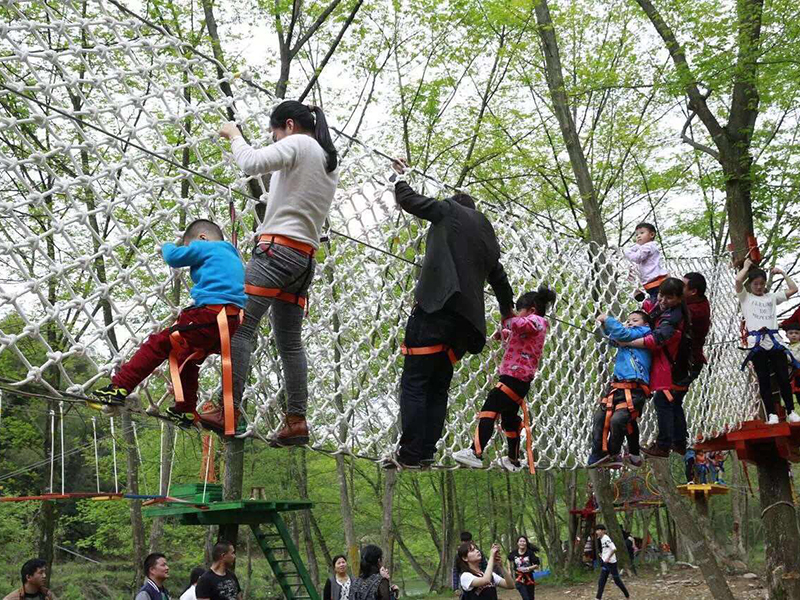 叢林穿越